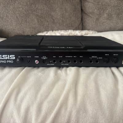 Alesis SamplePad Pro 8-Pad Percussion and Sample-Triggering Instrument 2010s - Black image 2