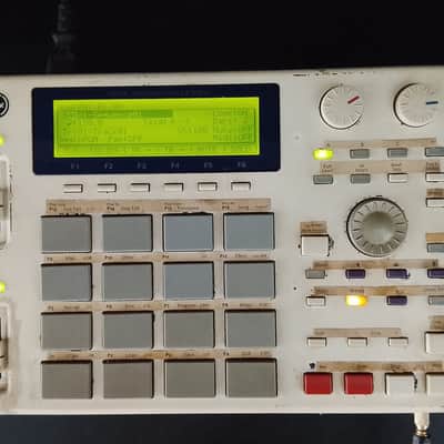 Akai MPC1000 Music Production Center 2004 - 2013 - custom white paint