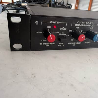 dbx 166 2-Channel Dynamics Processor 1980s - Black image 2