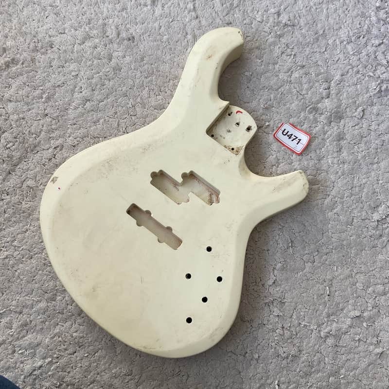 White 4 String Bass Basswood Body image 1