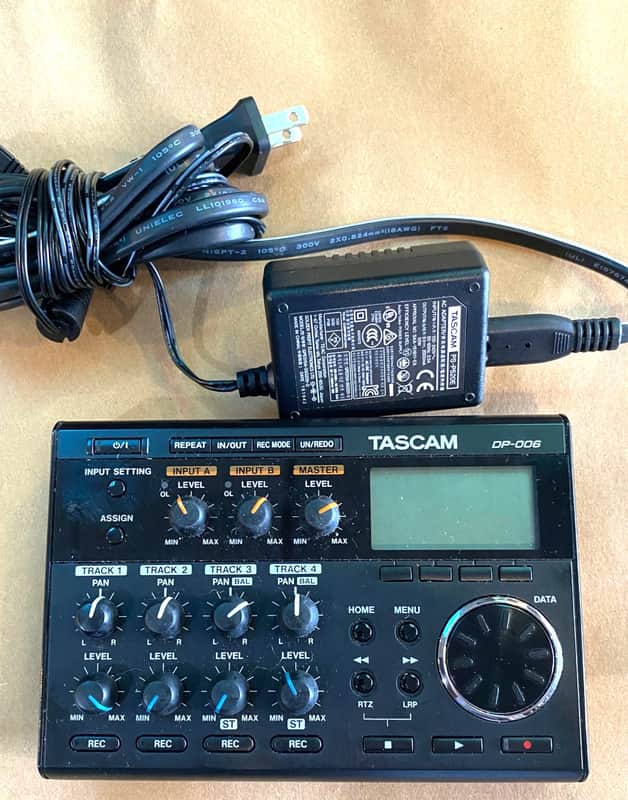 TASCAM DP-006 6-Track Digital Pocketstudio Recorder 2013 - Present - Black image 1