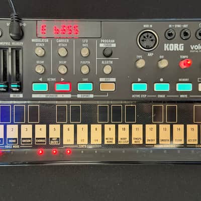 Korg Volca FM Digital FM Synthesizer/Sequencer 2016 - 2022 - Black