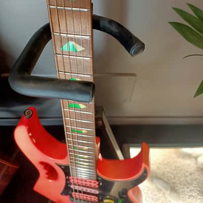 Ibanez JEM777-SK Steve Vai Signature with Edge Tremolo 1987 - 1989 - Shocking Pink image 4