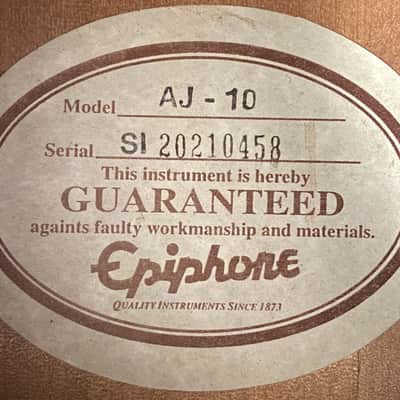 Epiphone AJ-10 Sloped Shoulder Advanced Jumbo Natural Gloss Finish Acoustic Guitar image 3