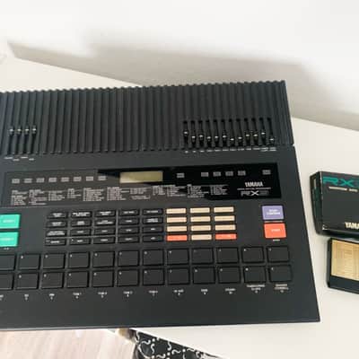 Yamaha RX5 Digital Rhythm Programmer 1986 - Black with Power Supply & the original mint cartridge.