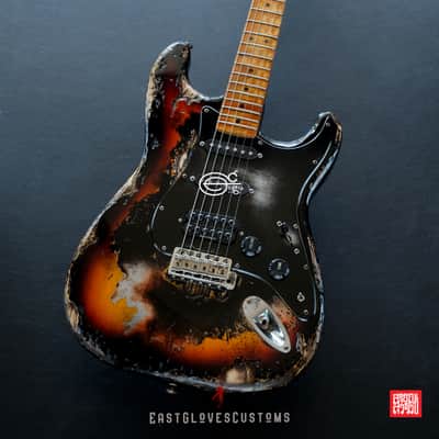 Fender Stratocaster HSS Deluxe Series Sunburst Heavy Aged Relic by East Gloves Customs image 8