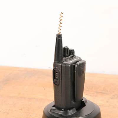 Motorola CP185 Portable Two-Way Radio with PMLN5228A Charger CG01WGD image 5