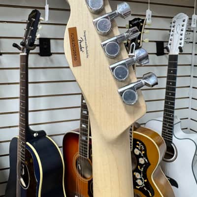 Squier Limited Edition Sonic Telecaster - Daphne Blue image 5