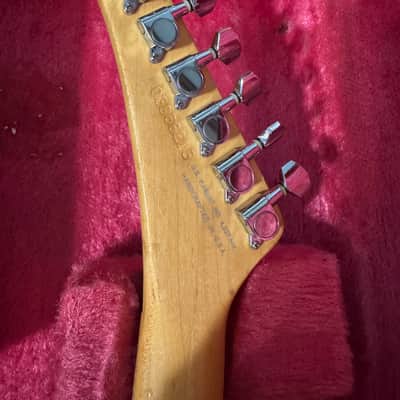 Peavey Tracer USA with G&R hard case image 6