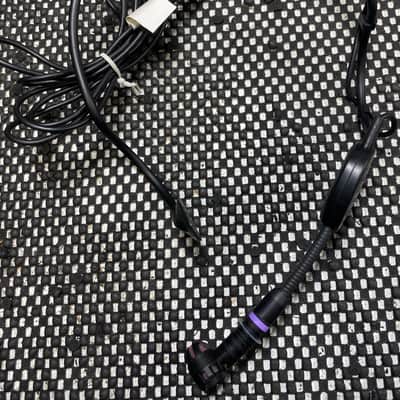 AKG C 444 L High-performance sports head-worn condenser microphone image 2