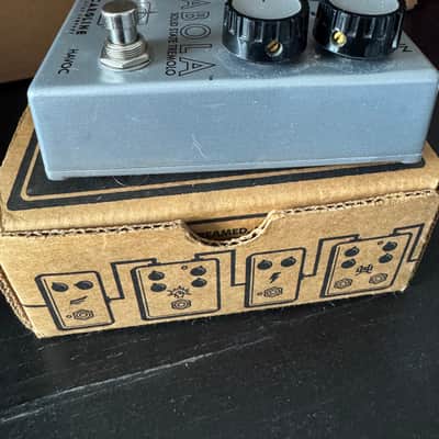 Caroline Guitar Company Parabola Solid State Tremolo 2018 - Present - Various image 5
