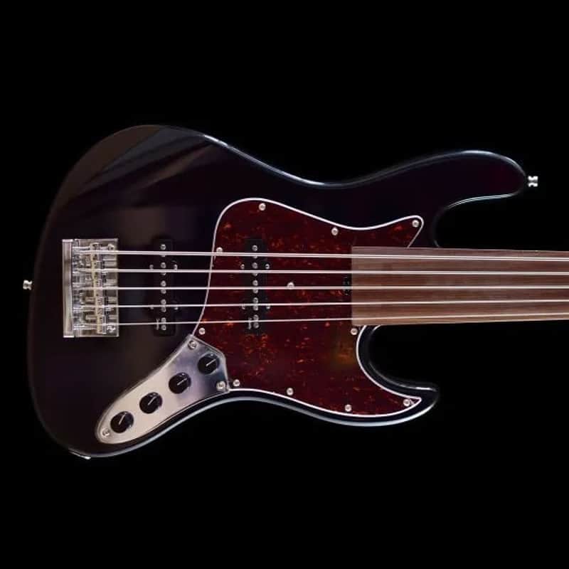 2023 – Present Sadowsky MetroExpress Hybrid 5 P/J Bass, Fretle…