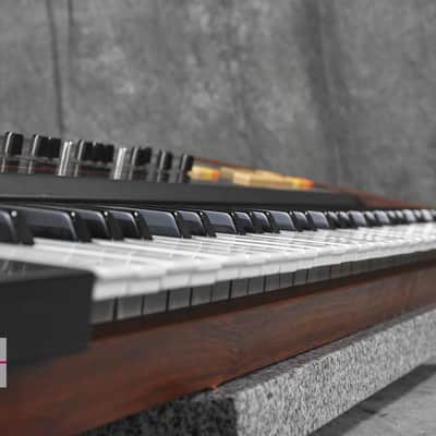 Roland JUNO-60 Analog synthesizer in Very Good Condition image 4