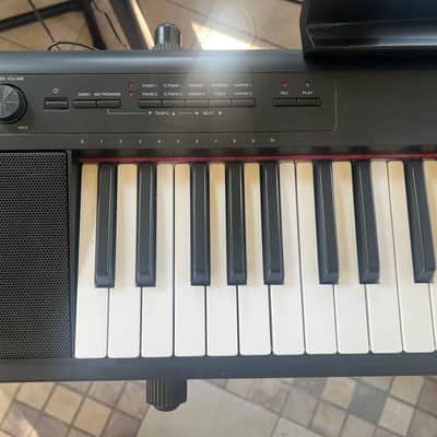 Yamaha Piaggero NP-12 Portable Piano 2016 - Present - Black image 2