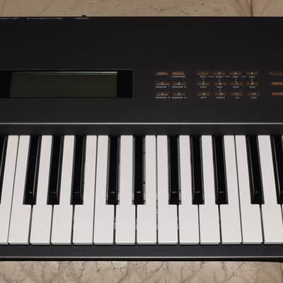 Kawai K5 61-Key Digital Synthesizer 1987 - Black