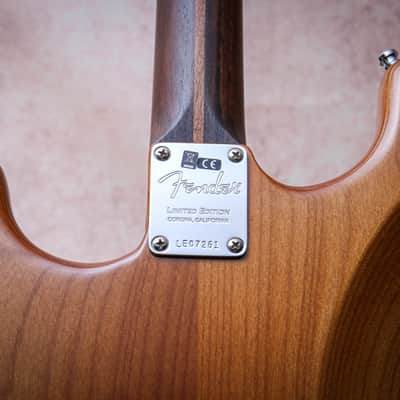 FENDER USA Rarities Series Quilt Maple Top American Original '60s Stratocaster "Natural + Rosewood" (2019) image 16