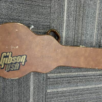 GIBSON *UPDATED* Les Paul Classic—Honey Burst image 7