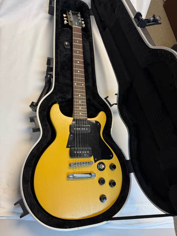 Gibson Les Paul Special DC Double Cutaway in Color TV Yellow Year 2006 image 1