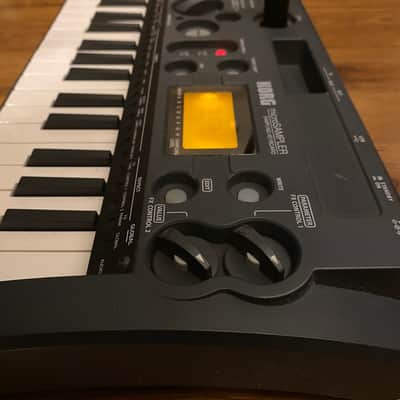 Korg MS1 MicroSampler Keyboard image 3