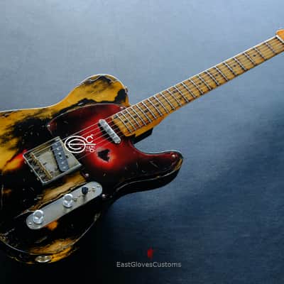 Fender American Vintage '52 Reissue Telecaster Black over Butterscotch Heavy Aged Relic image 3