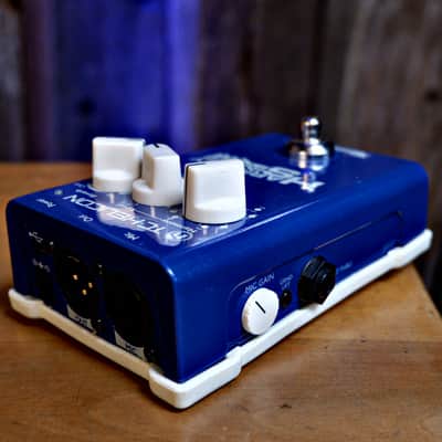 TC Helicon Harmony Singer - Blue image 8