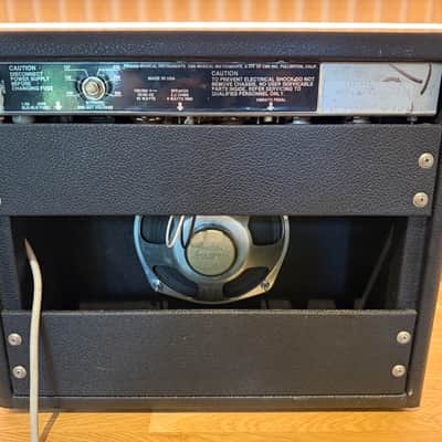 Fender Vibro Champ 1981 - Black/Siver Face image 4