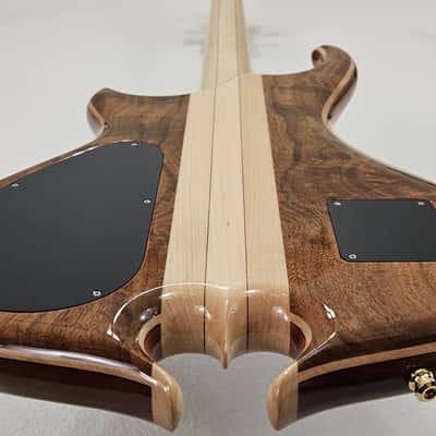 2021 Alembic Mark King Signature Standard Walnut 4 String Bass Guitar image 10
