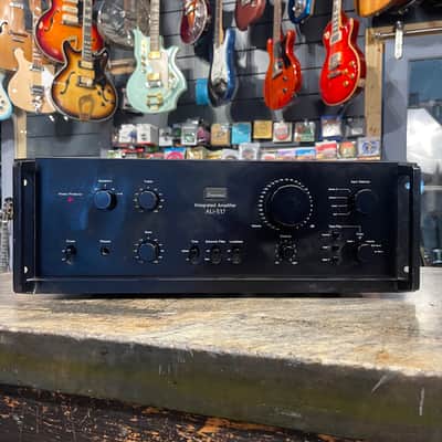 Sansui AU-517 Vintage Integrated Amplifier image 1