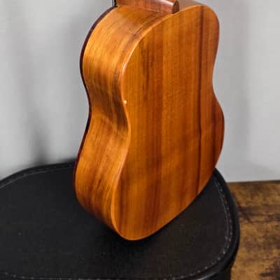 Vintage *RARE* KAMAKA GOLD LABEL 20 1/2” Soprano Ukulele w/Gold-Lined Case EXC! image 18