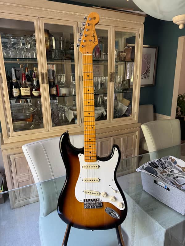 Fender American Vintage II '57 Stratocaster