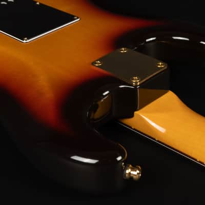 2018 Fender MIJ Traditional '60s Stratocaster RW with Gold Hardware - 3-Color Sunburst | Japan Vintage Reissue SSS Rosewood Fretboard image 13