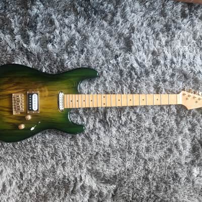 Amazing Mint Warmoth Super Strat – Custom Build image 1