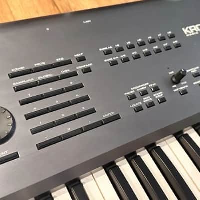 Korg Kronos 61 Music Workstation.........EXCELLENT CONDITION image 10