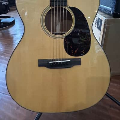 Martin 000-18 - Natural Acoustic Guitar US Made/ 3lbs. 13.5oz. #2865792 image 4