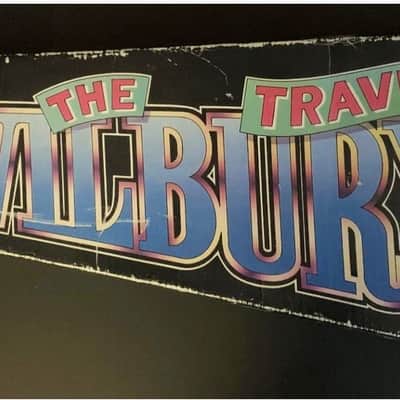 Gretsch TW-300 Traveling Wilburys 1988 | Rock Museum Munich Collection | Expo Generation 80 Exhibit image 10