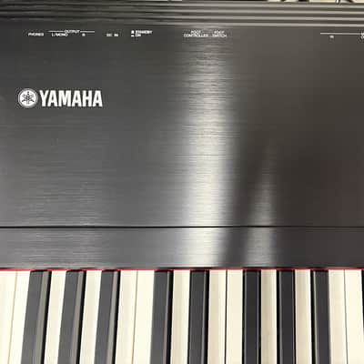 Yamaha S08 Digital Stage Piano Synthesizer 88 Weighted Keys image 6