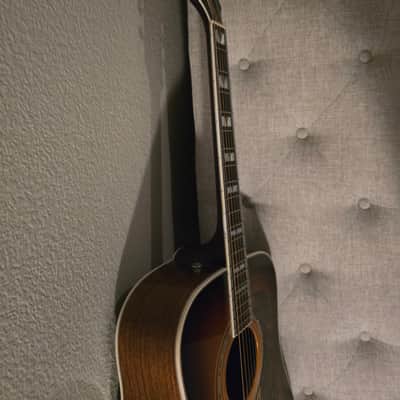 Guild USA D-55 1995 - 2020 - Antique Burst image 7