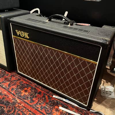 Vox AC15C1 Custom 2-Channel 15-Watt 1x12" Guitar Combo 2010 - Present - Black image 1