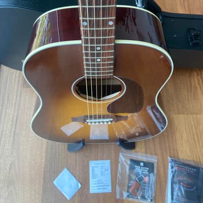 2026 Gibson J-45 Standard - Honeyburst image 4