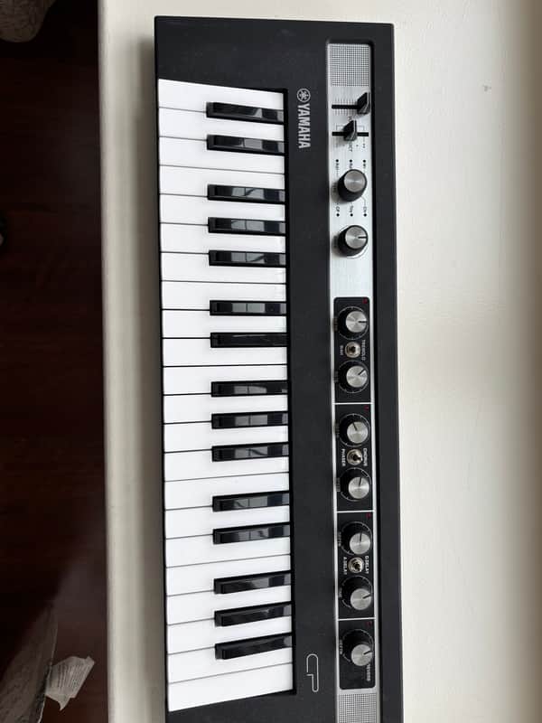 Yamaha Reface CP Mini Mobile Keyboard - Black