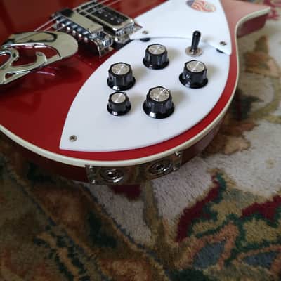 2016 Rickenbacker 620 - Ruby Red image 3