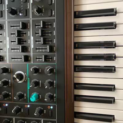 Arturia PolyBrute Noir 61-Key Synthesizer 2023 - Present - Black image 6