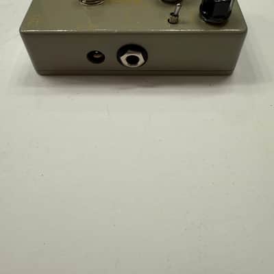 CKK Electronic Royal Fuzz Distortion Rare Guitar Effect Pedal + Original Box image 6