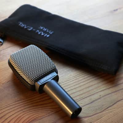 Immagine Sennheiser e606 dynamic instrument microphone - 5