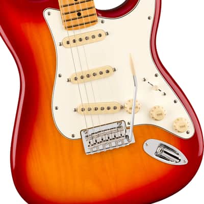 Fender Player II Stratocaster® 2025 Aged Cherry Burst image 4