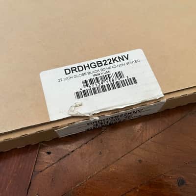 ** Unused ** DW Gloss Black, Non-Vented Bass Drum Head - 22" (DRDHGB22KNV) image 6