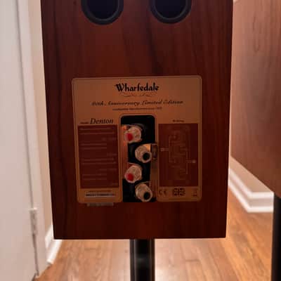 Wharfedale Denton 80th Anniversary Speakers w/ Wharfedale Stands Bild 8