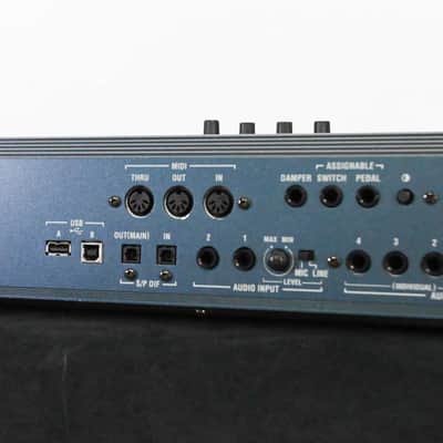 Korg Triton Extreme 76 76-Key 120-Voice Polyphonic Workstation CG012M2 image 13