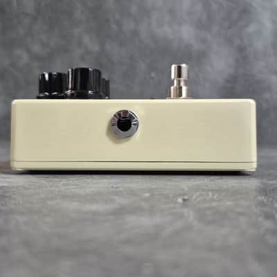 MXR M233 Micro Amp + 2017 - Present - Cream image 7