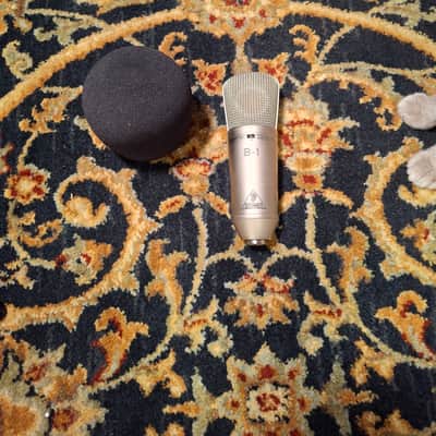 Behringer B-1 Large Diaphragm Cardioid Condenser Microphone 2001 - Present - Nickel
